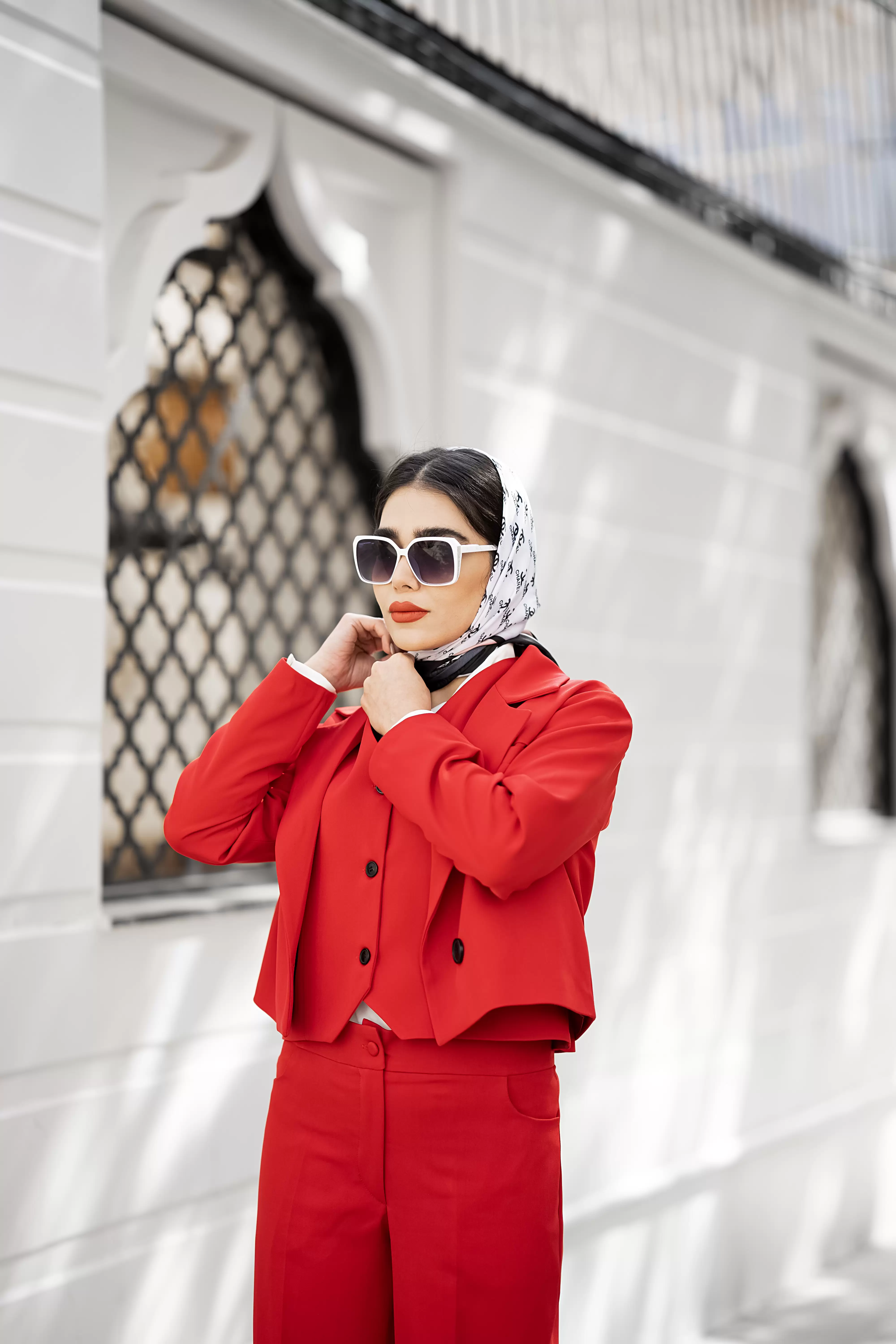 ست کراپ کت و شلوار و ژیله کرپ مازراتی آنیتا